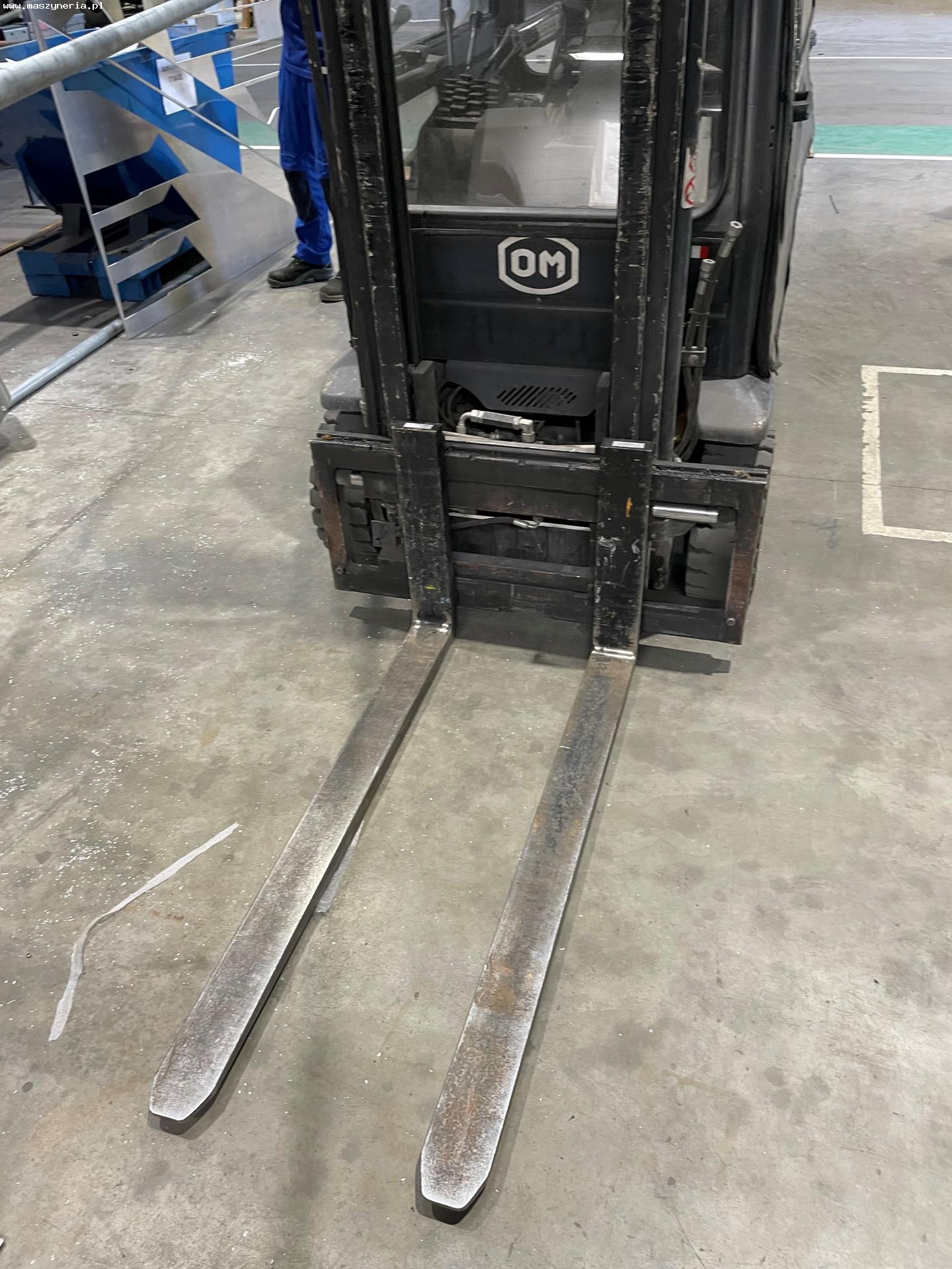 Carrello elevatore OM PIMESPO XE15/3AC in vendita - foto 3